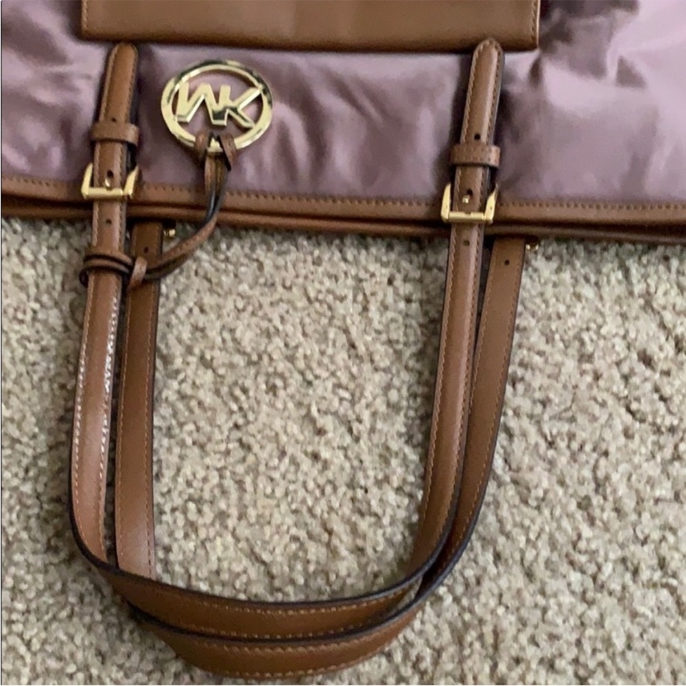 Michael Kors Tan and Mauve Tote Bag - Picture 6 of 7